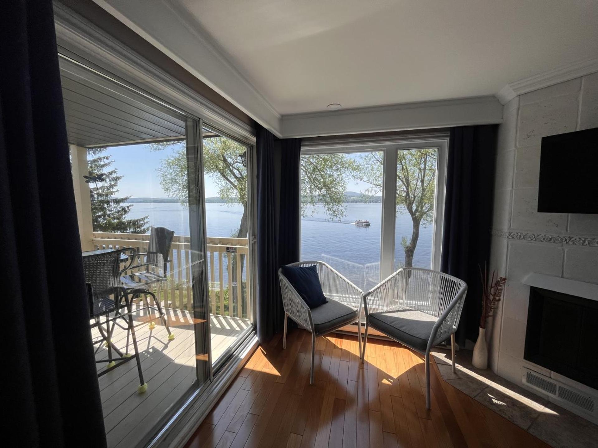 Condos Memphremagog Exterior photo
